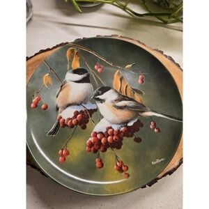 Edwin Knowles The Chickadee Plate Kevin Daniel Birds of Your Garden 1986
